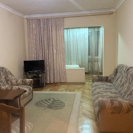 Nur Apartment In Goris Buitenkant foto