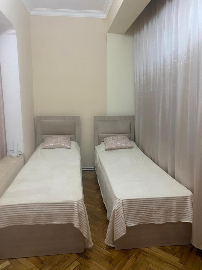 Nur Apartment In Goris Buitenkant foto